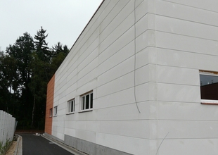 Northern facade - structured facade coating of envelope