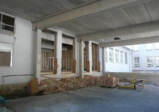 Wall breakthroughs between the existing Hall 2 and the new extension